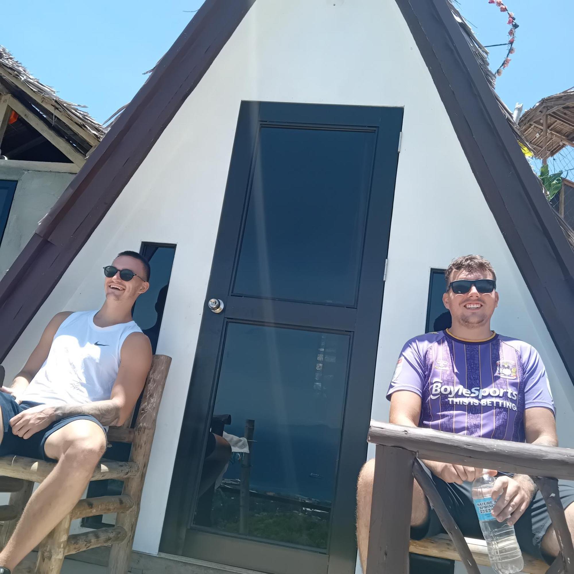 Thornton'S Sea View Cafe & Guesthouse Siquijor Exterior foto