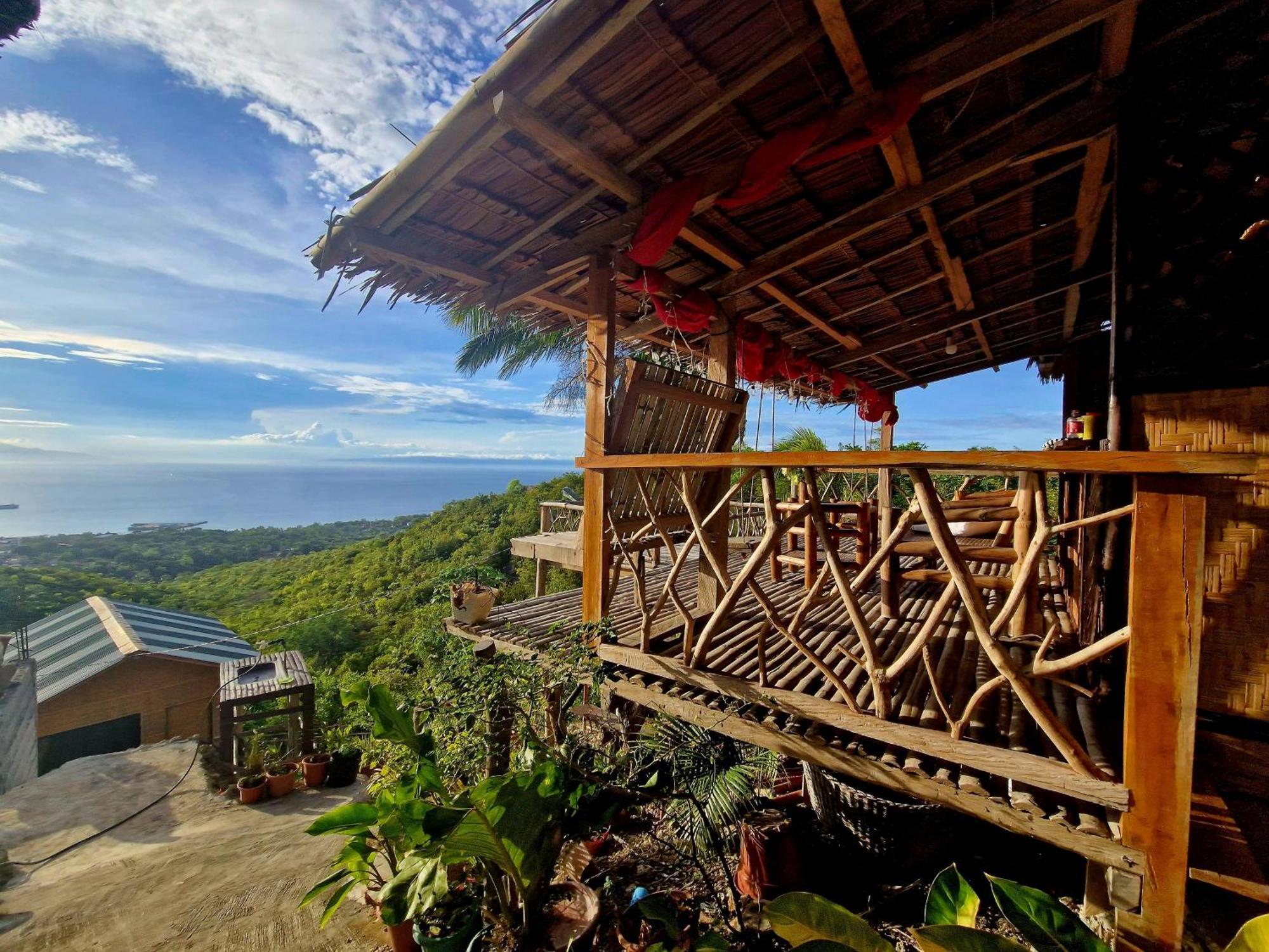 Thornton'S Sea View Cafe & Guesthouse Siquijor Exterior foto