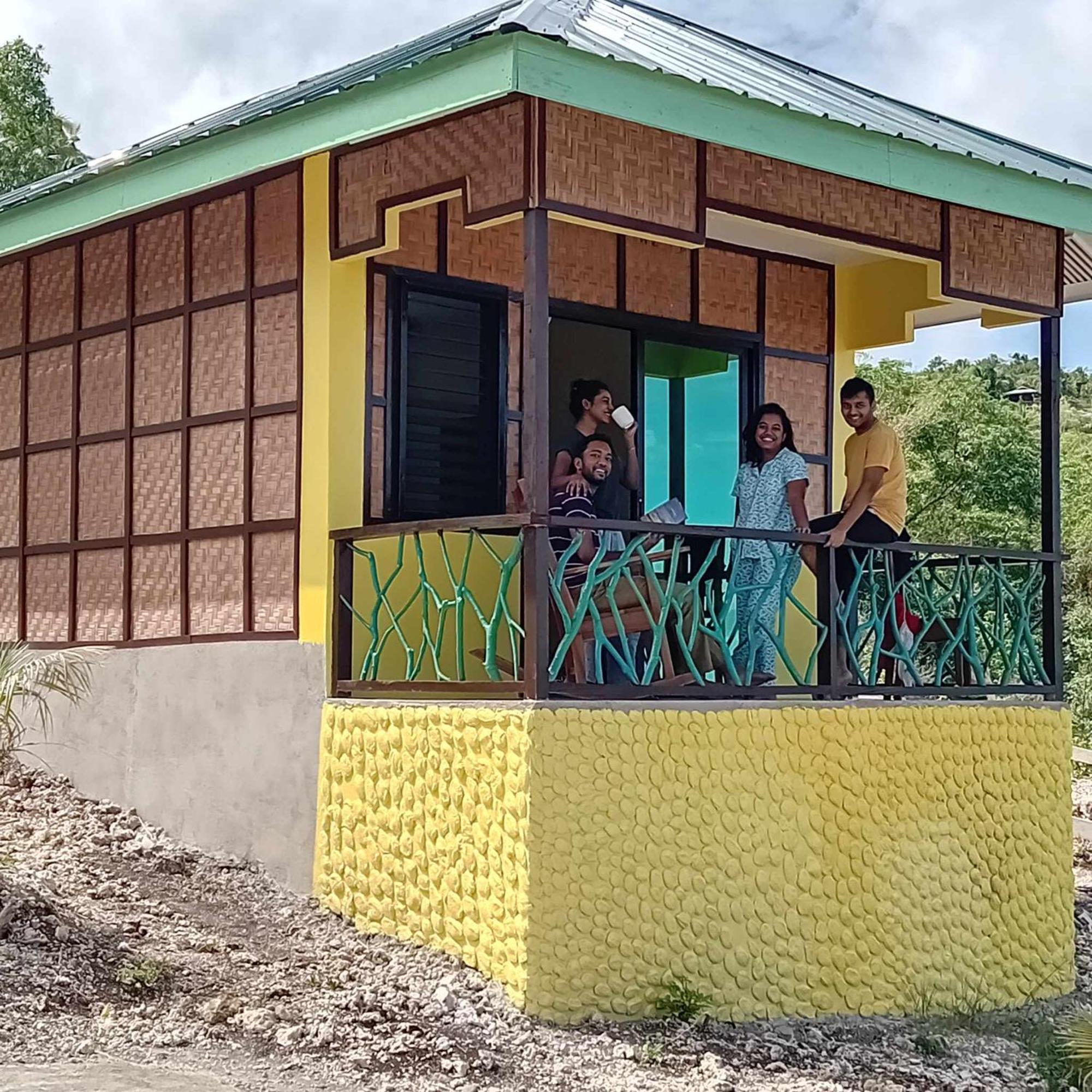 Thornton'S Sea View Cafe & Guesthouse Siquijor Exterior foto