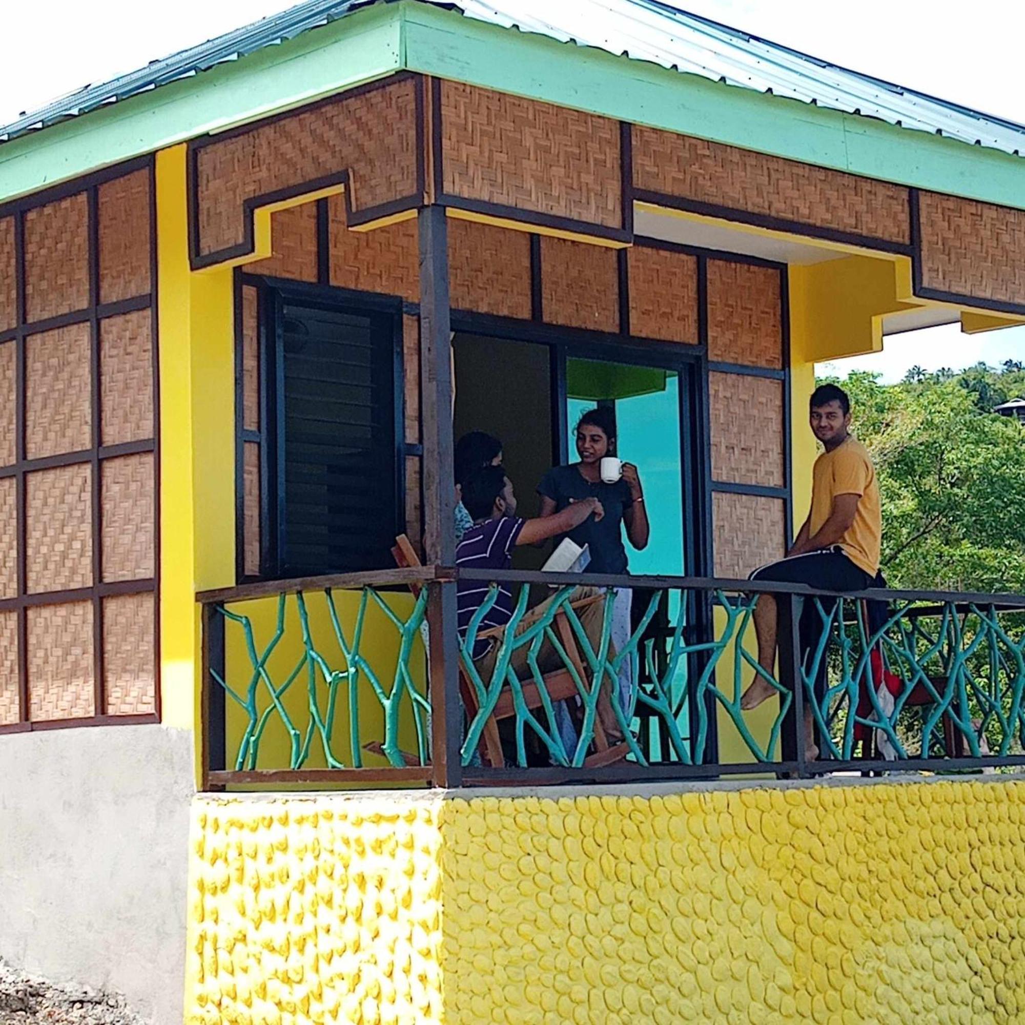 Thornton'S Sea View Cafe & Guesthouse Siquijor Exterior foto